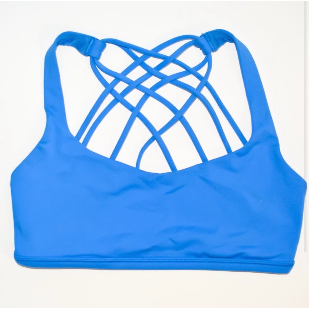 Lululemon “Free to Be Bra- Wild Light Support”
